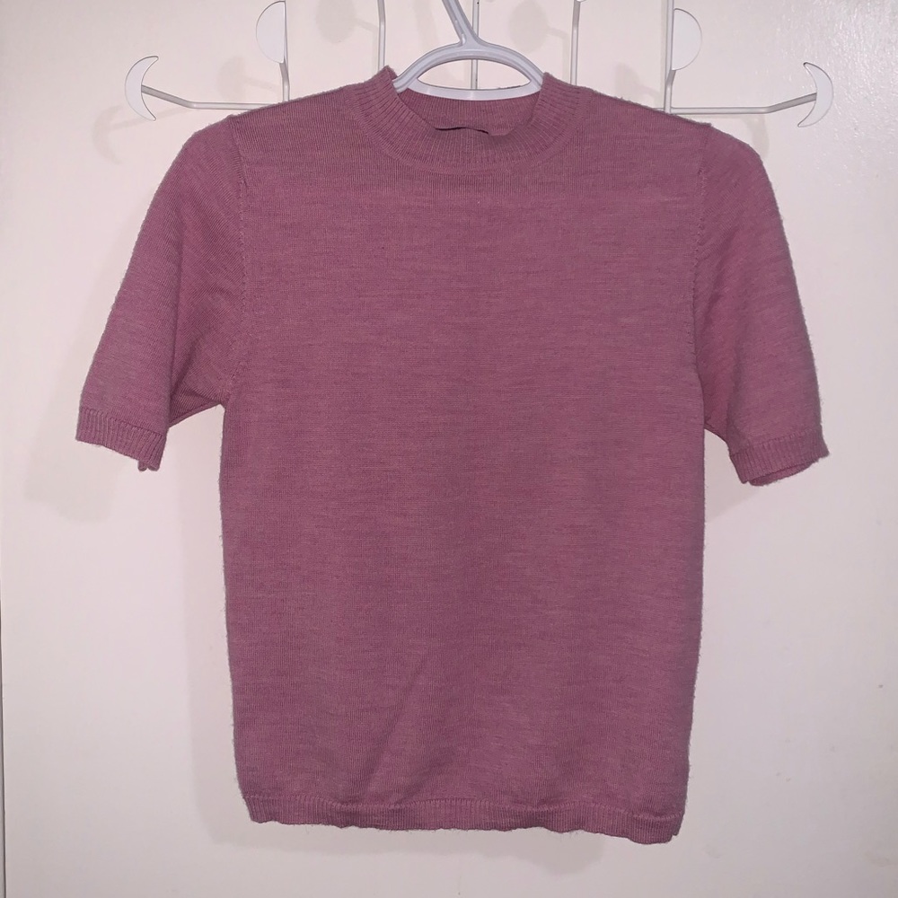 soft pink short-sleeved sweater